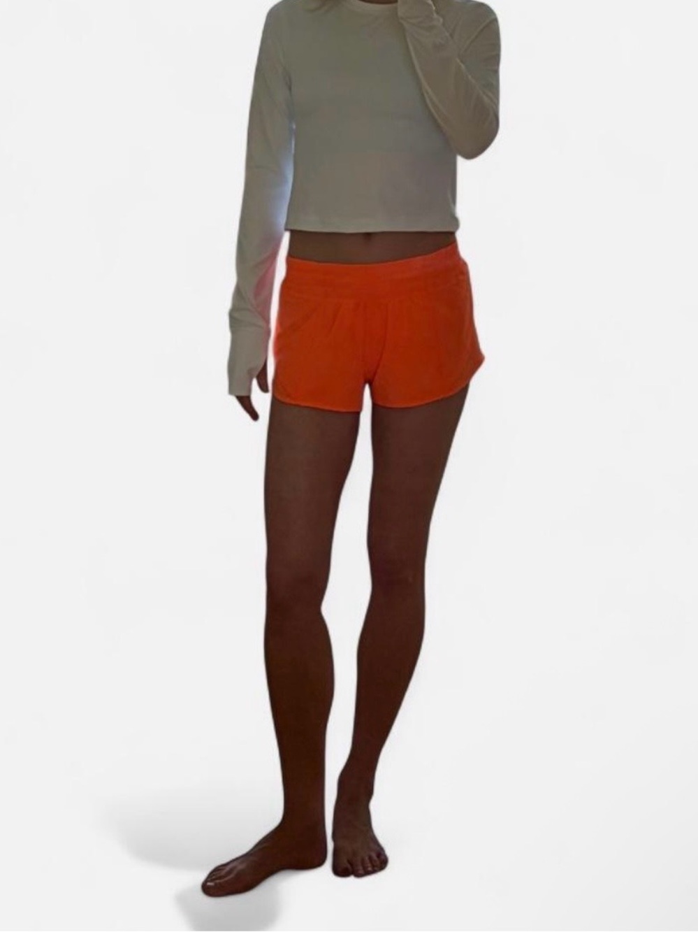 Lululemon Hottie Hot 2.5’ Orange running shorts